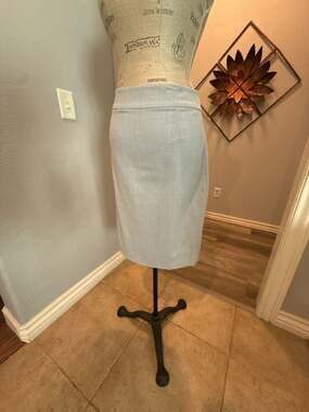 Calvin Klein Light Blue Pencil Skirt Size 6